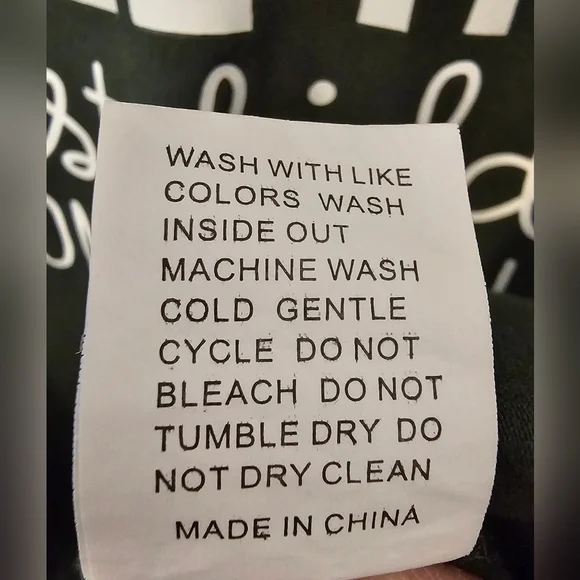 Shein Graphic Tee - Picture 4 of 4